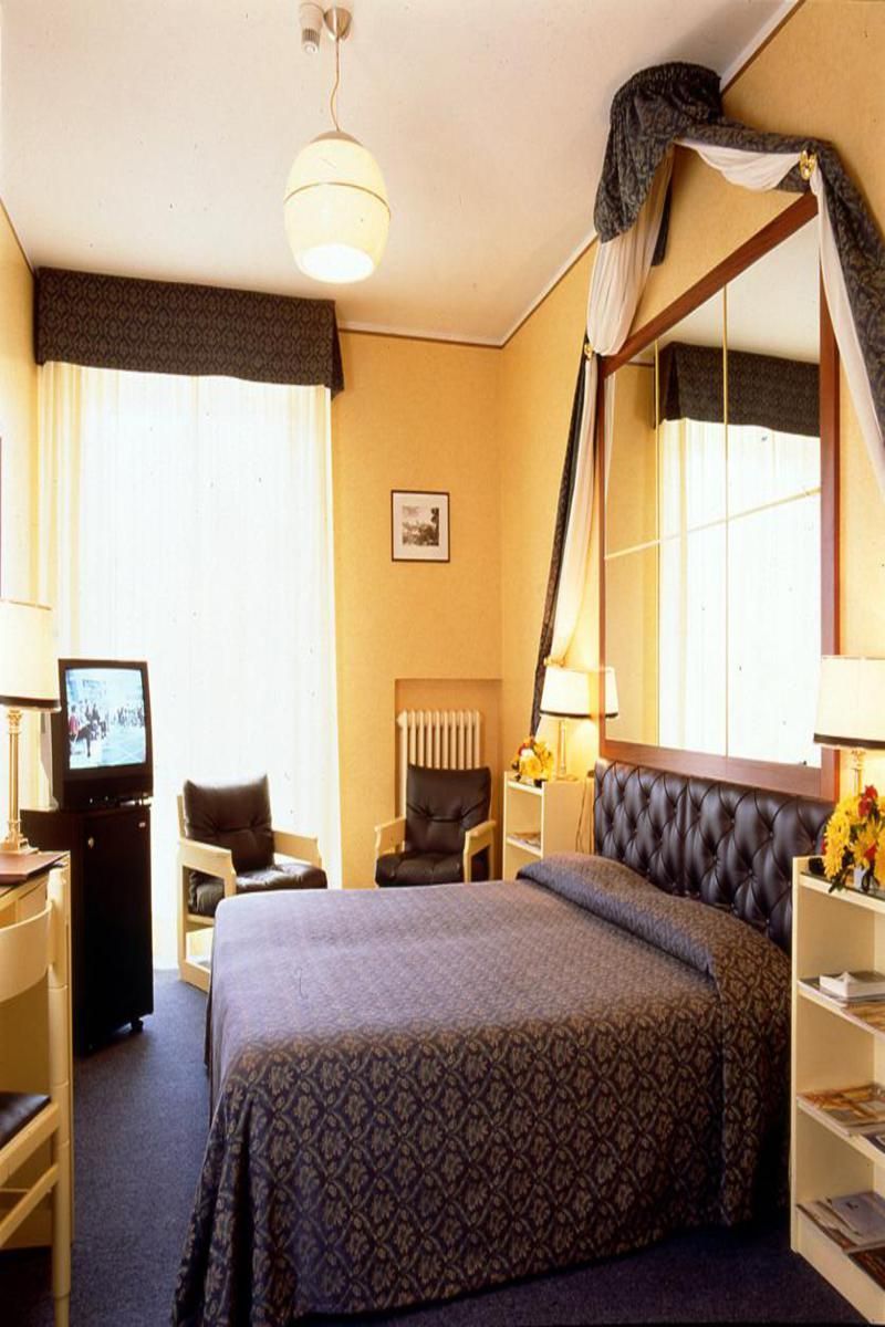 Hotel & Residence Dei Duchi Урбино Экстерьер фото